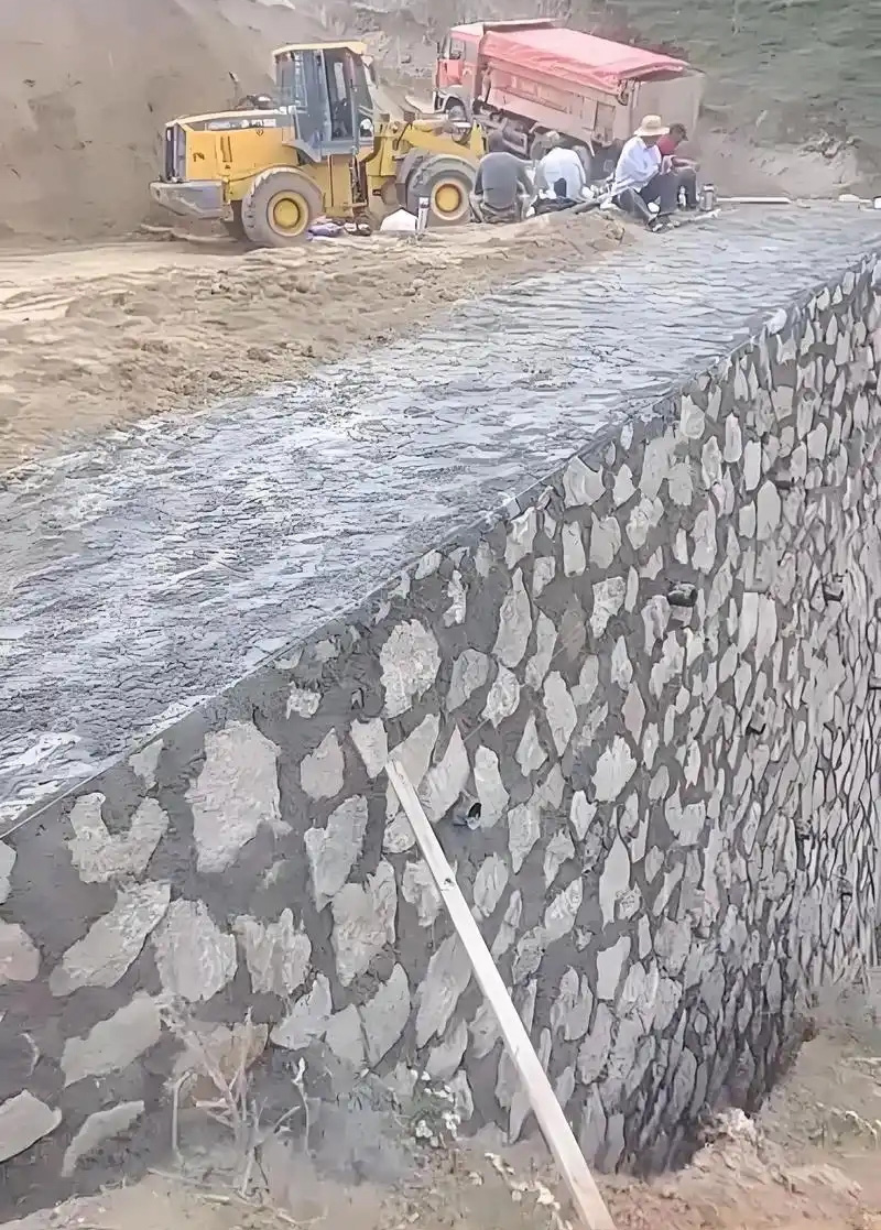南阳新野县边坡加固